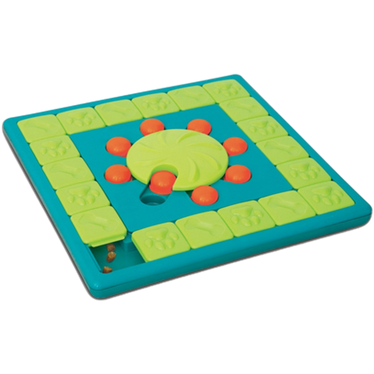 Nina Ottosson Dog MultiPuzzle, Nivå 4 (Ekspert) Grønn 37,7 x 37,7 x 4,7 cm