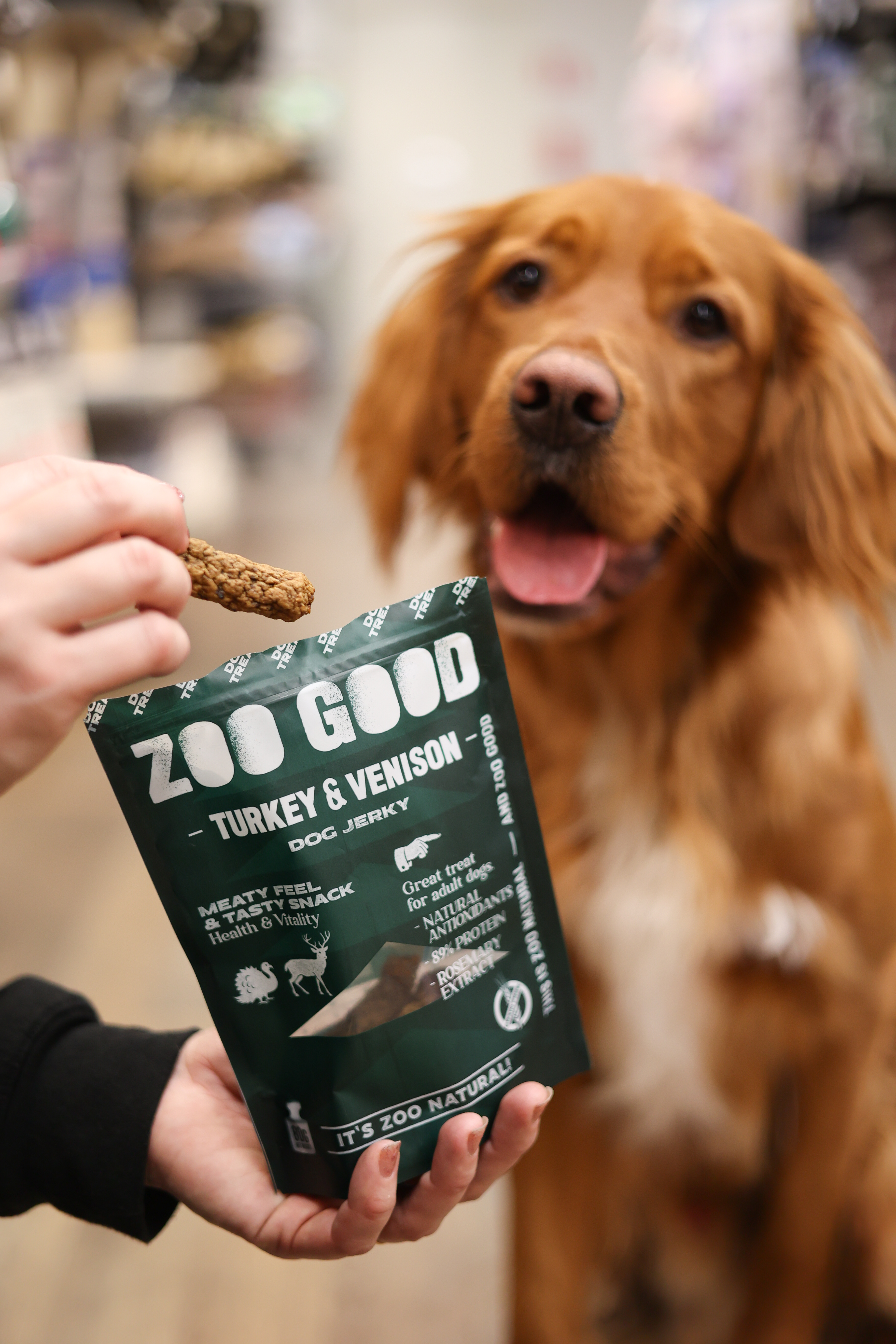 ドッグフード tomoka-hiroto ZOO GOOD Tørket kjøtt - kalkun og hjort 80g | PetXL